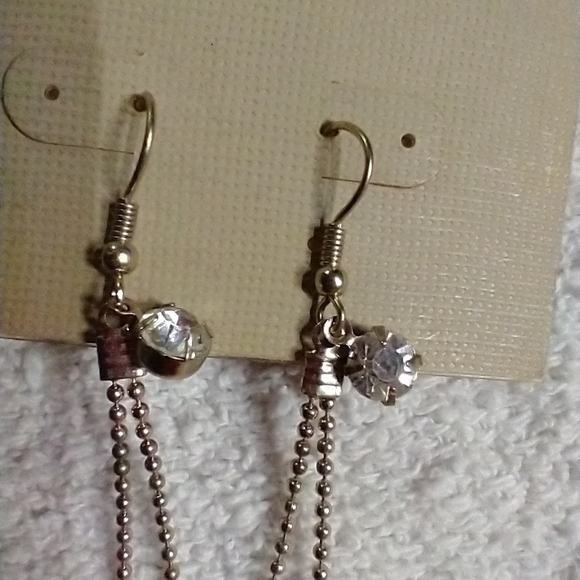 Long dangle wire rhinestone Pink bead goldtone Sarah & Co. Earrings - Picture 5 of 5